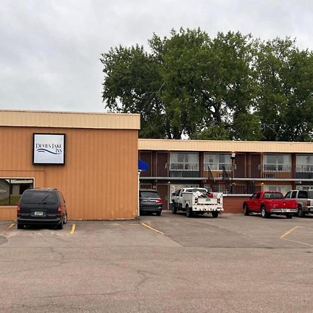 Devils Lake Inn By Oyo Near Devils Lake Regional Airport Экстерьер фото