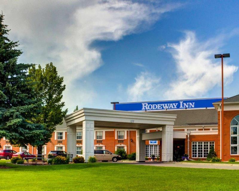 Devils Lake Inn By Oyo Near Devils Lake Regional Airport Экстерьер фото