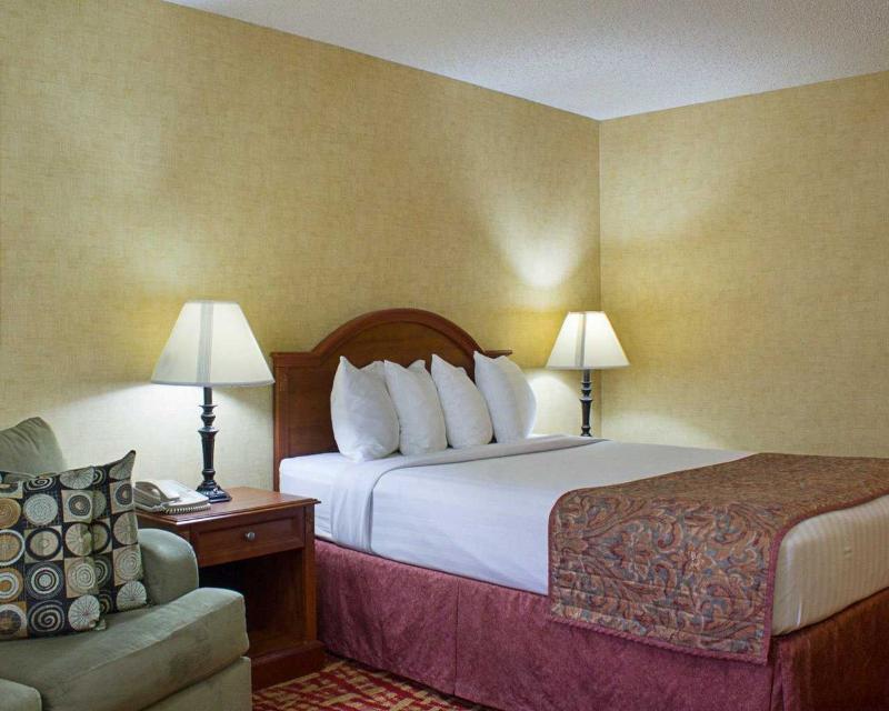 Devils Lake Inn By Oyo Near Devils Lake Regional Airport Экстерьер фото